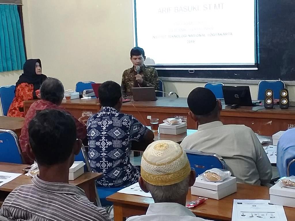 Pengabdian kepada Masyarakat Dosen D III Elektronika di Desa Tlogoadi, Mlati, Sleman Hari Kedua