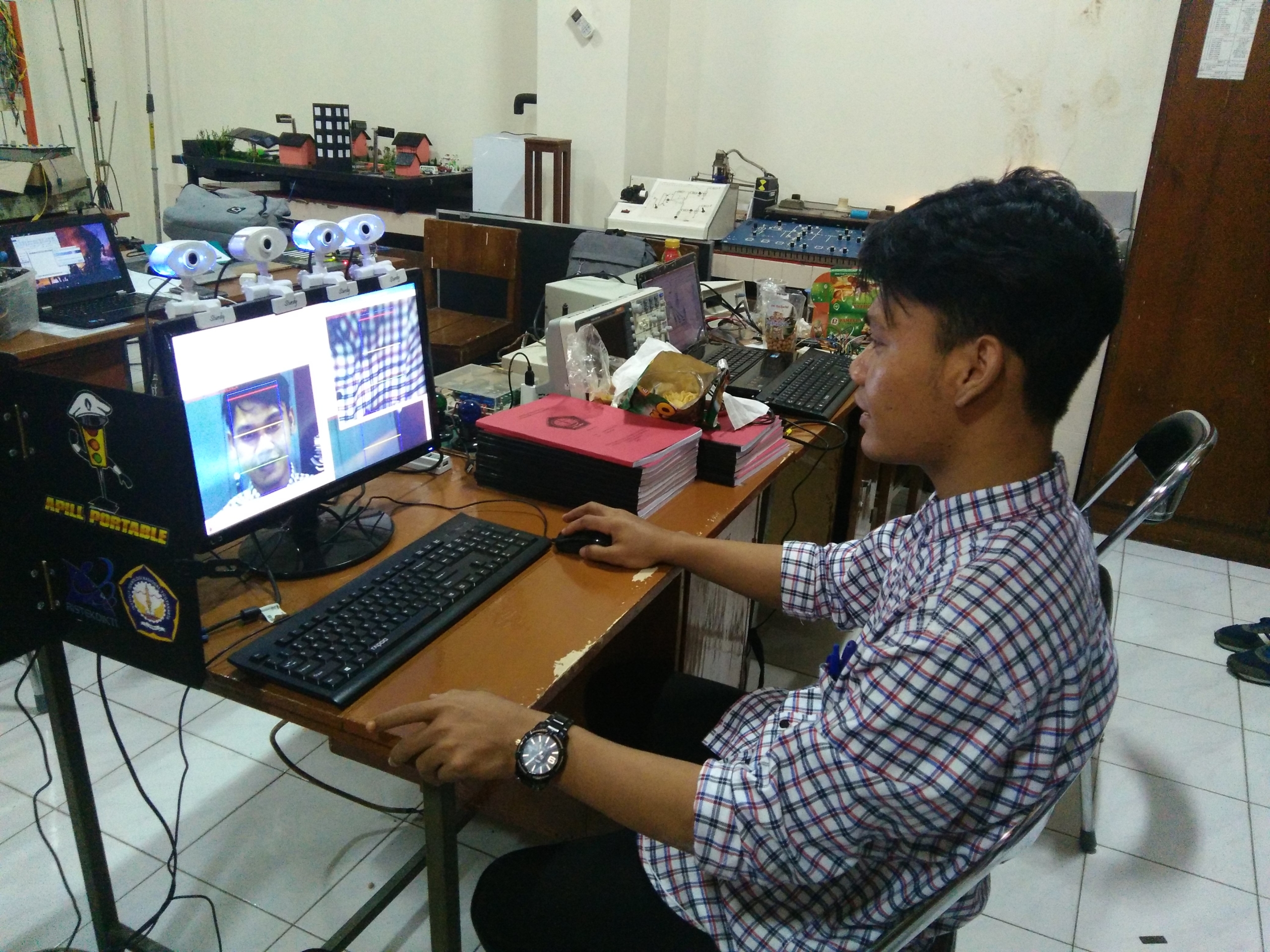 PROGRES KERJA PKM-KC “APILL PORTABLE” MENUJU PIMNAS KE 32 PART1